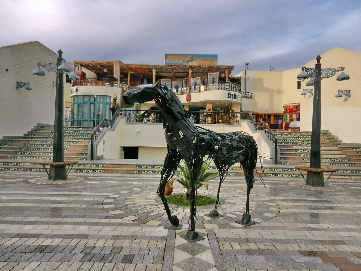 Old Market (El Mercato)